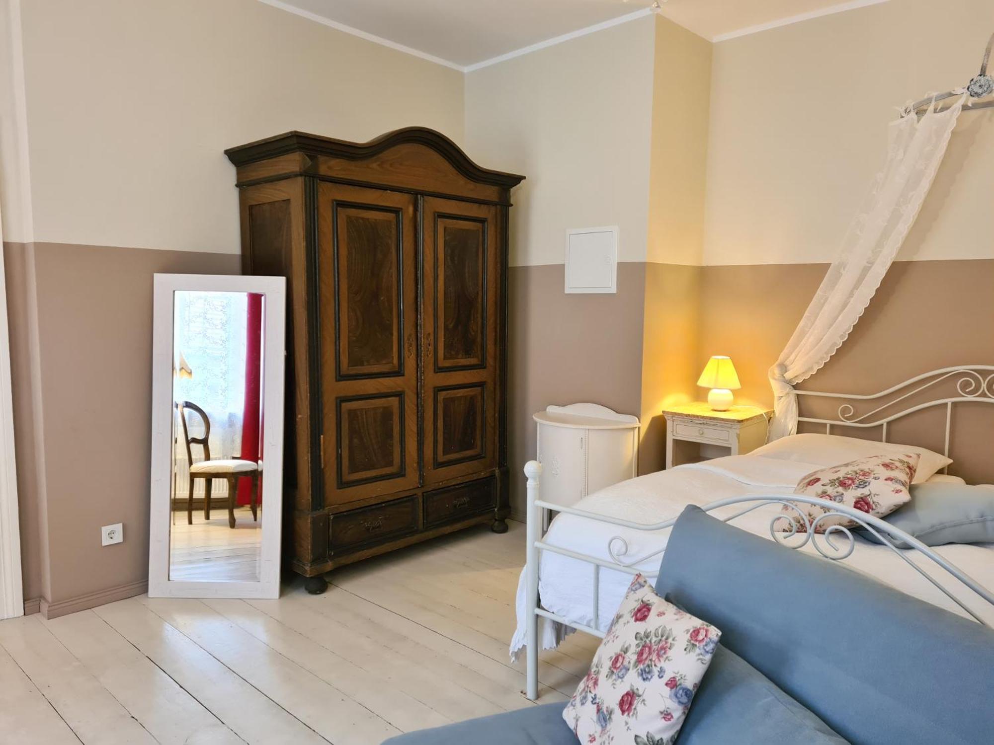 Bed and Breakfast Alte Lebkuchenfabrik Kremmen Pokoj fotografie